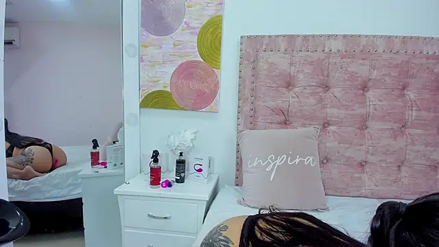 HayleyMarshall  online show from 02.28.25