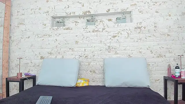 Snapshot of pamela_west chatting on 01.21.25 pamela west online show from 01.21.25