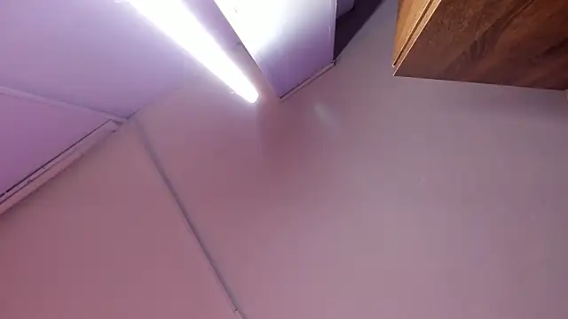 Amy Kiitty  online show from 10.17.25