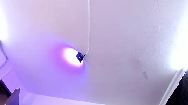 Amy Kiitty  online show from 11.09.25