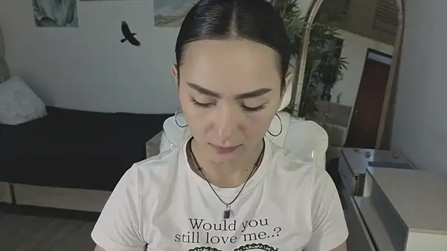 Amy Kiitty  online show from 05.10.26