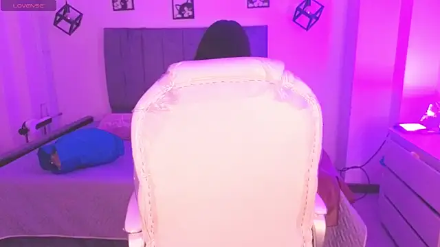 Amy Kiitty  online show from 05.30.26