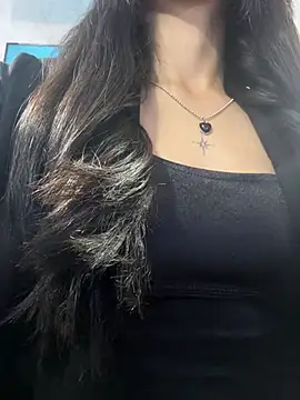 Amy Kiitty  online show from 06.04.26