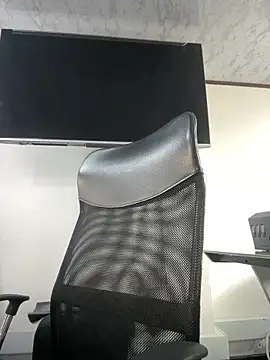 Amy Kiitty  online show from 06.10.26