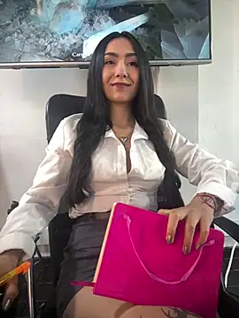 Amy Kiitty  online show from 07.28.26