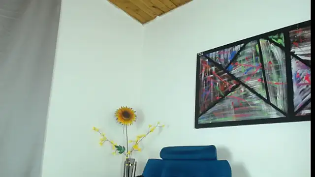 Iivana 19 online show from 03.13.25