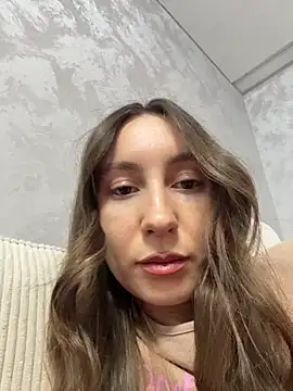 Snapshot of viviandaimond1 chatting on 01.06.26 viviandaimond1 online show from 01.06.26