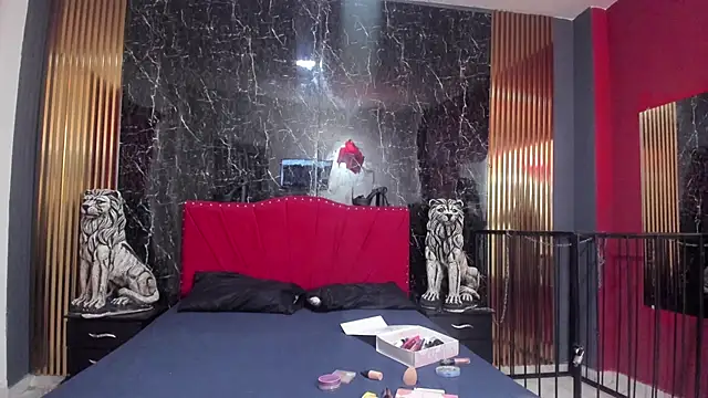 Snapshot of KarinaSimonz chatting on 01.15.25 KarinaSimonz online show from 01.15.25