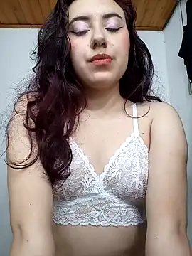 Emi chik online show from 01.12.25