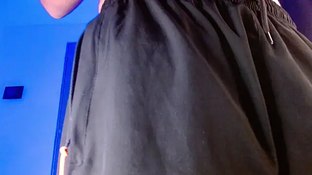Snapshot of SexyBoy-Bigclit chatting on 05.17.26 SexyBoy-Bigclit online show from 05.17.26