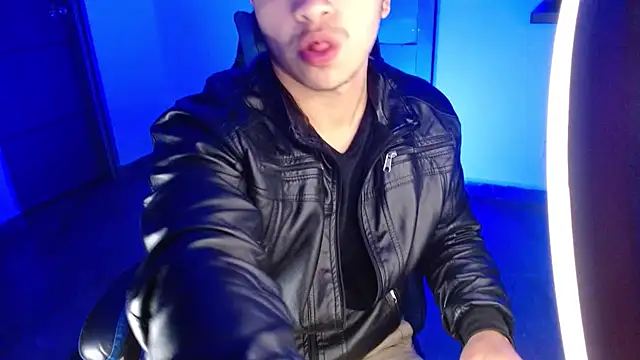Snapshot of SexyBoy-Bigclit chatting on 06.05.26 SexyBoy-Bigclit online show from 06.05.26
