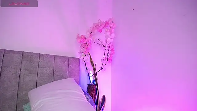 Sweet hot mia online show from 07.20.26