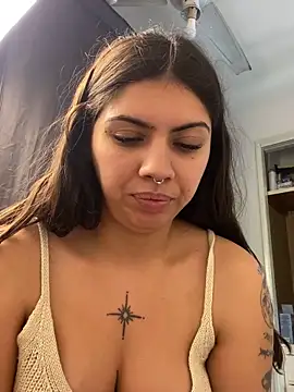 Argentiiniita online show from 10.10.25