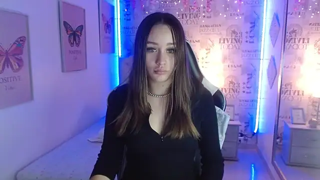 Ivyy Crystal online show from 03.10.25