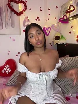 Isabella fasilier online show from 02.15.25