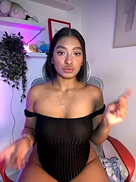 Isabella fasilier online show from 09.21.25