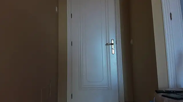 Snapshot of nycole_new chatting on 11.25.25 nycole new online show from 11.25.25