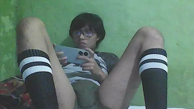 Snapshot of ruygw chatting on 10.19.25 ruygw online show from 10.19.25