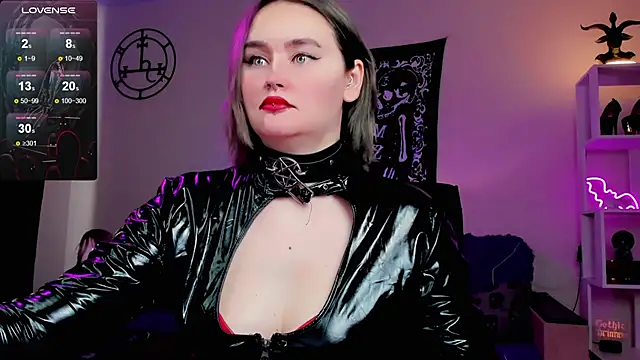 Emmybrightj  online show from 03.04.25