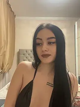 Gya Rue online show from 01.06.25