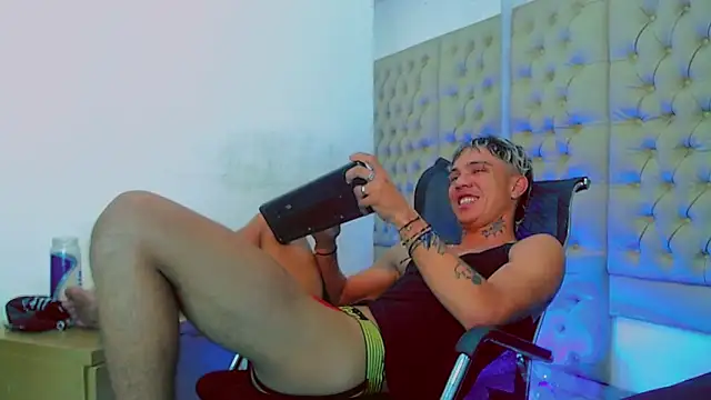 HannibalLester online show from 02.02.25