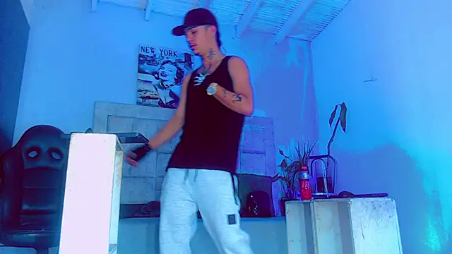 HannibalLester online show from 10.05.25