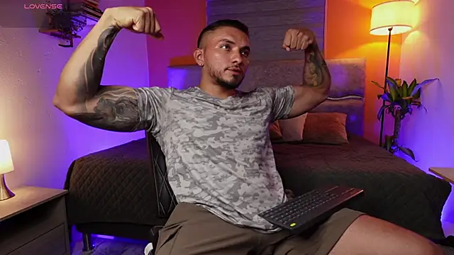 maximusclark1 online show from 07.01.26