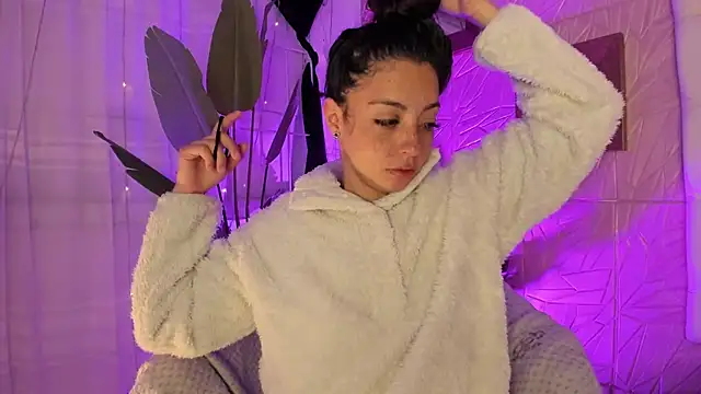 sadashi moon  online show from 02.16.25