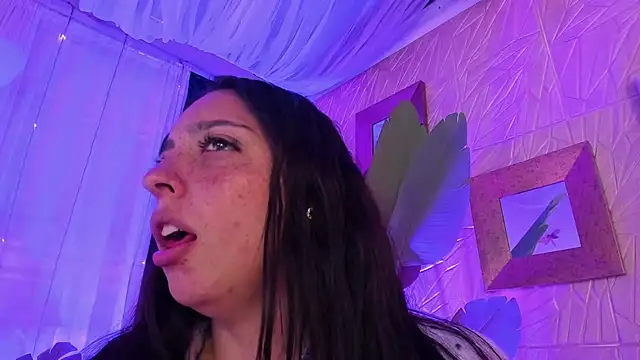 sadashi moon  online show from 03.03.25