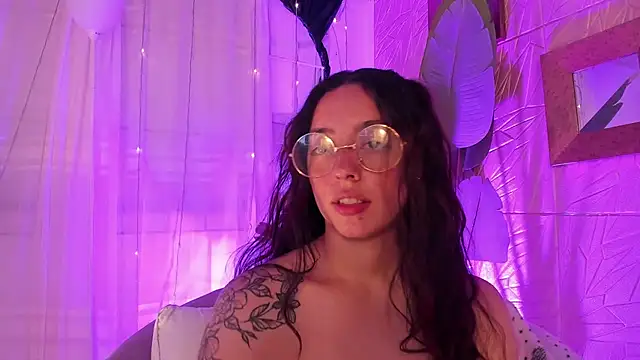 sadashi moon  online show from 03.06.25