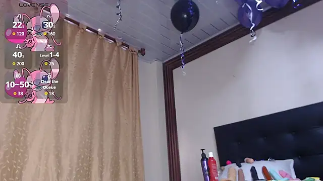 AnnieScott  online show from 11.26.25