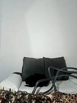 annybarros21 online show from 09.26.25