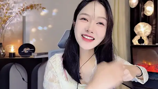 xiaodaibabyy online show from 02.14.25