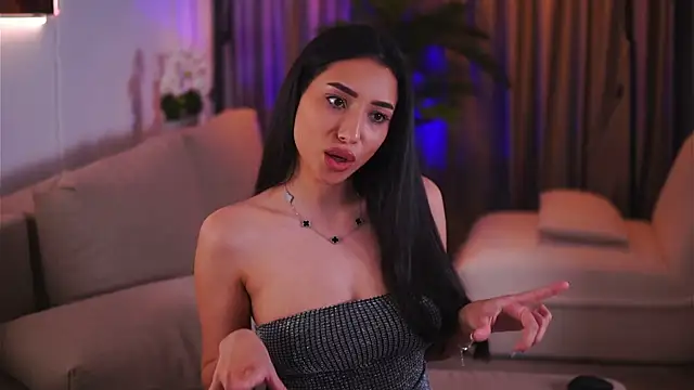 GinaValentinna online show from 03.06.25