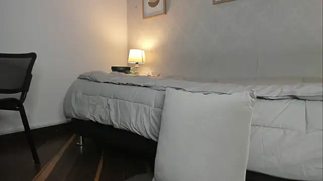 Caroline dh online show from 07.14.26