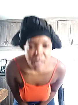 Feathergal69  online show from 01.10.26