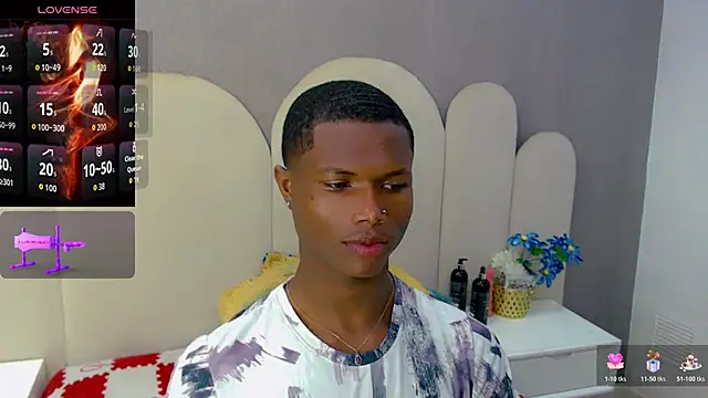 Snapshot of joel_blackcock chatting on 12.01.25 joel blackcock online show from 12.01.25