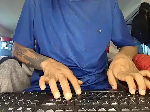 Edward Milleer online show from 12.17.25