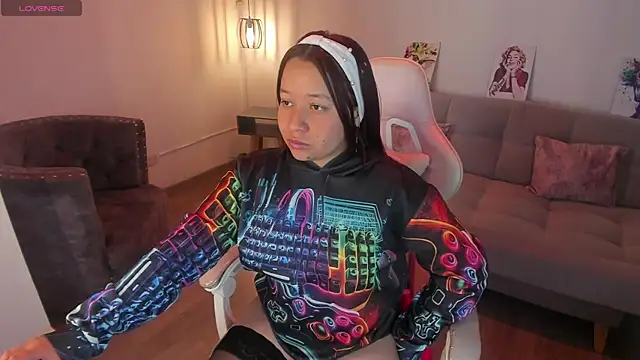 Snapshot of Jhiinny_Brownn chatting on 09.14.25 Jhiinny Brownn online show from 09.14.25