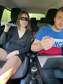 romeojulietLoveX online show from 10.11.25