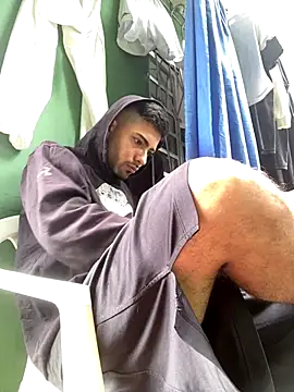 Jestebanano online show from 09.20.25