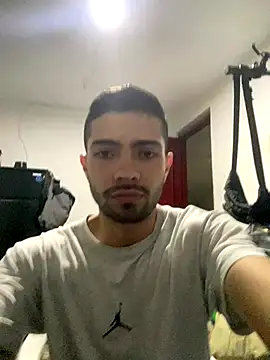 Jestebanano online show from 01.06.26