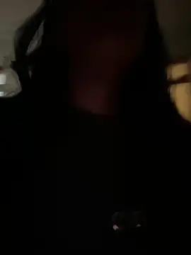 AleFantasy0001 online show from 11.21.25