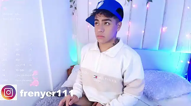 Snapshot of kiing_azahell chatting on 01.22.25 kiing azahell online show from 01.22.25