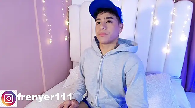 kiing azahell online show from 02.26.25