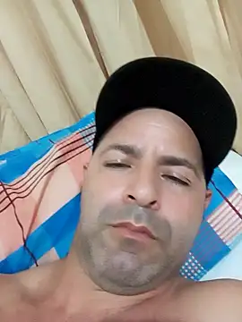 Marciogrei online show from 12.14.24