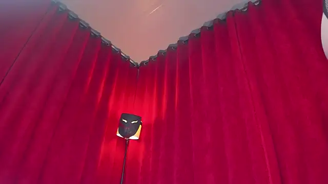 HakuRukushka online show from 01.06.25