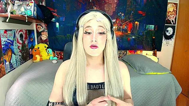 HakuRukushka online show from 11.24.25