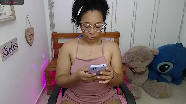 Snapshot of _africax chatting on 03.17.25 africax online show from 03.17.25