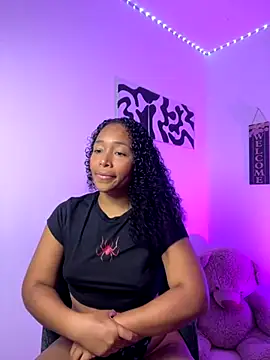 Snapshot of _africax chatting on 09.18.25 africax online show from 09.18.25